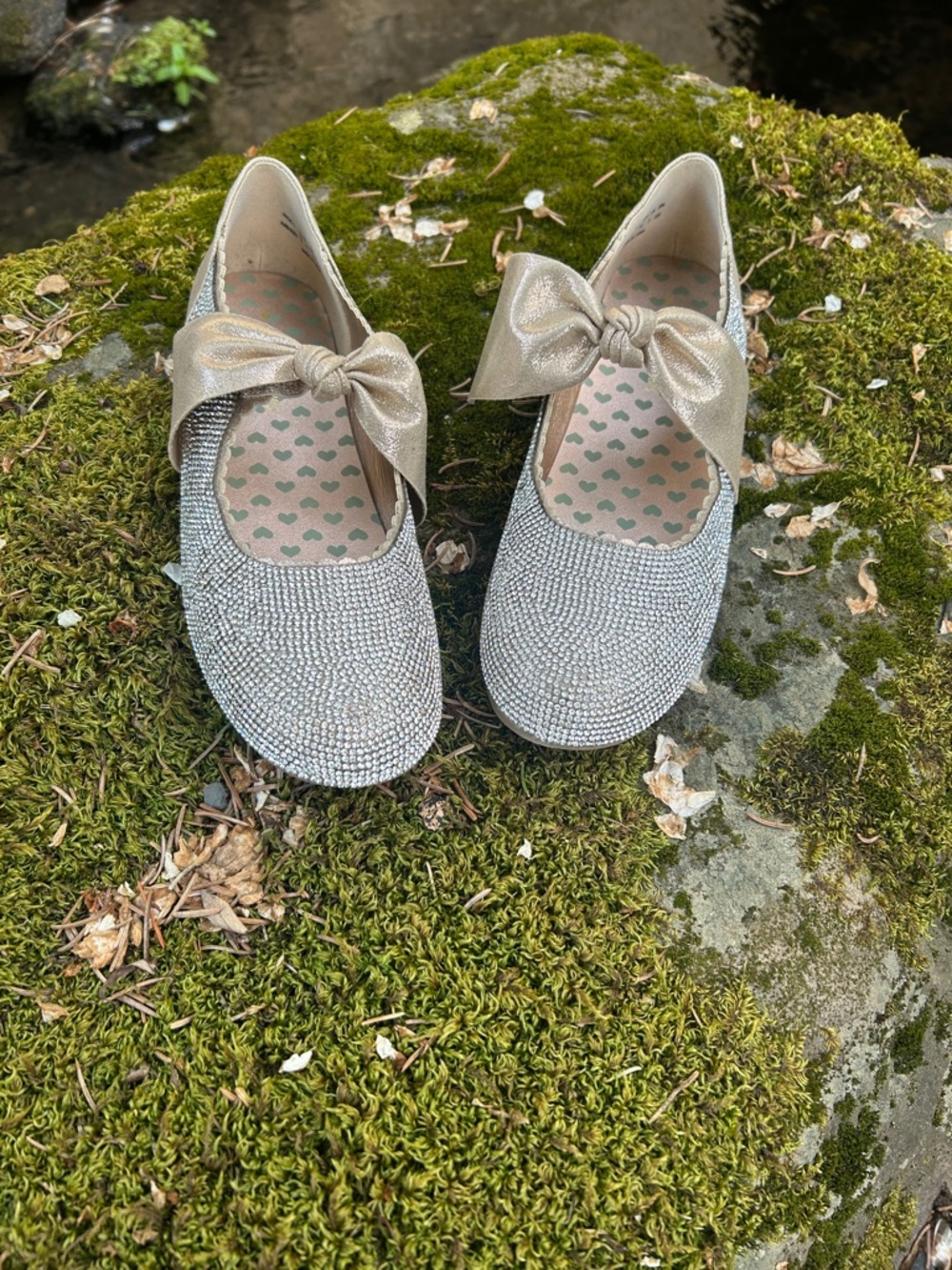Dream Pairs Sparkling Rhinestone Girls' Bow Mary Jane Flats